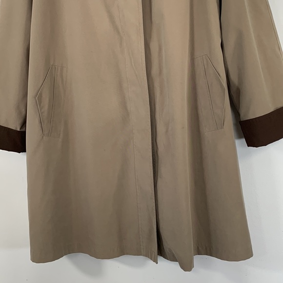 Gallery Classic Zip Up Detachable Liner Women’s Size XL Tan Long Trench Coat - Picture 5 of 14